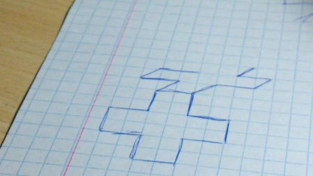 Объемный крестик по клеточкам