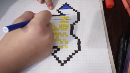 Рисование фигур маркером по клеточкам