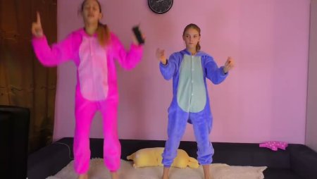 Ксения Куприкова скетчбук