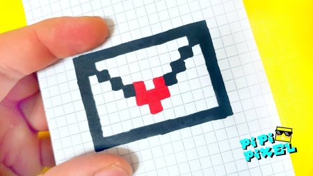 Маленькие рисунки по клеточкам в маленьком блокноте