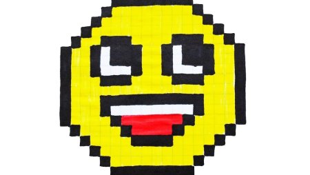 Смайлики по клеточкам