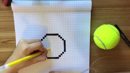 Рисование футбольного мяча по клетке