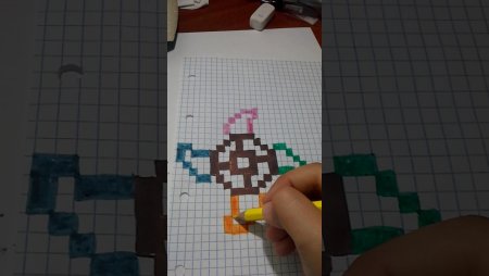 Рисунки спинеров по клеточкам