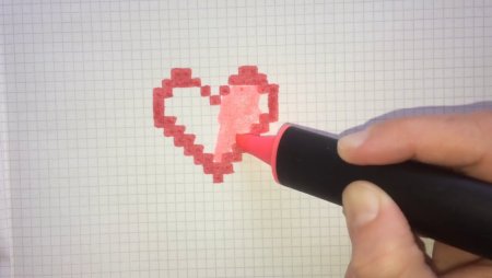 Разбитое сердце по клеточкам