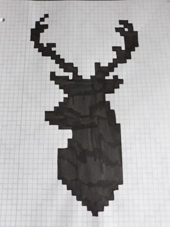 Пиксель арт на бумаге