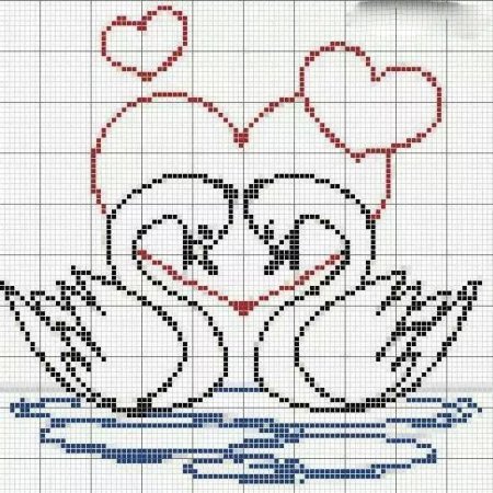 Монохромная вышивка крестом лебедь