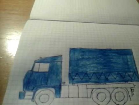 КАМАЗ по клеточкам