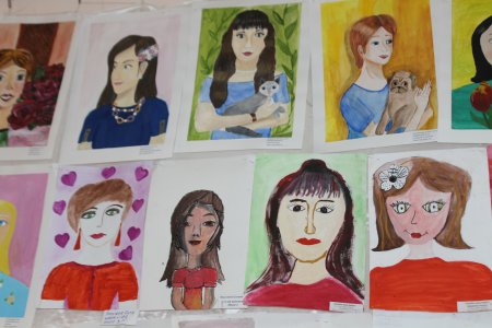 Конкурс рисунков мама