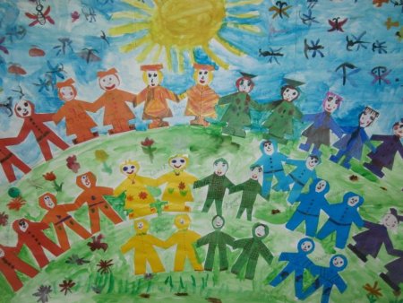 Выставка детских рисунков инклюзия
