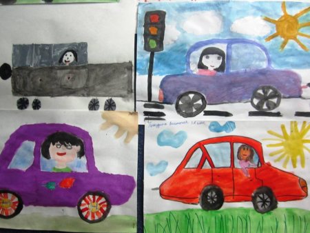 Детские рисунки машины на дороге