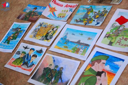 Окружной конкурс военного плаката «родная армия»