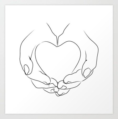 Сердце в руках раскраска