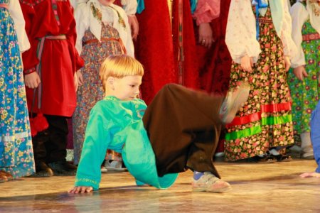 Куклы в карельских костюмах