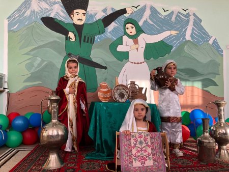 Кл час день единства народов Дагестана