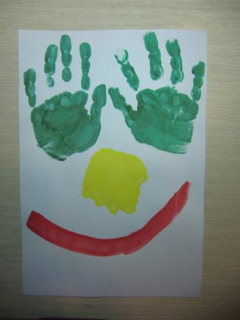 Отпечатки рук семьи