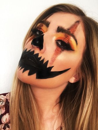 Страшный макияж для Хэллоуина