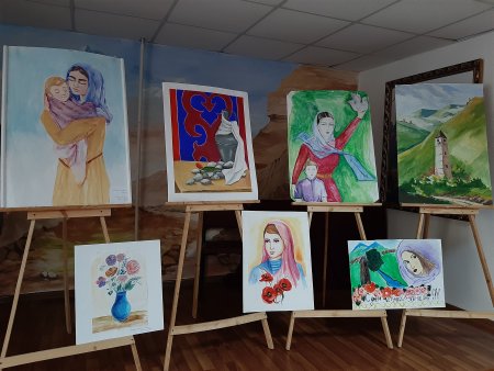 Хиджаб карандашом