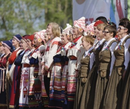Национальный костюм Карельцев