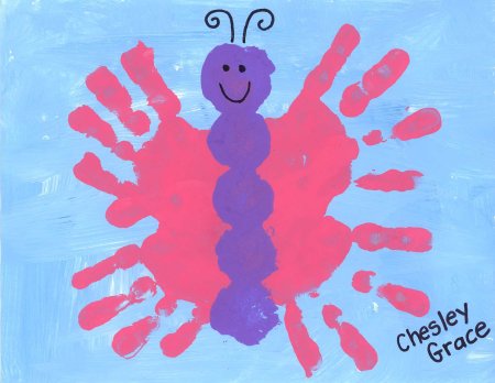 Аппликация из отпечатков ладошек