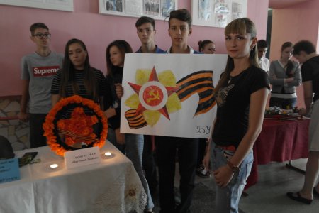 Рисунок ко Дню освобождения Донбасса