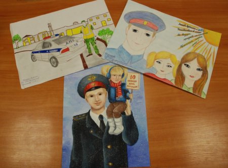 Рисование в детском саду ко Дню полиции