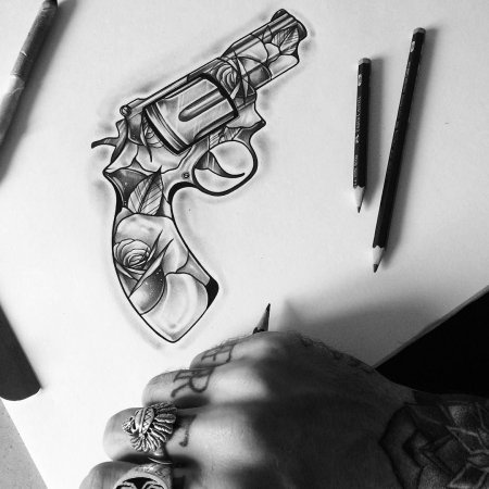 Тату Чикано пистолет эскизы