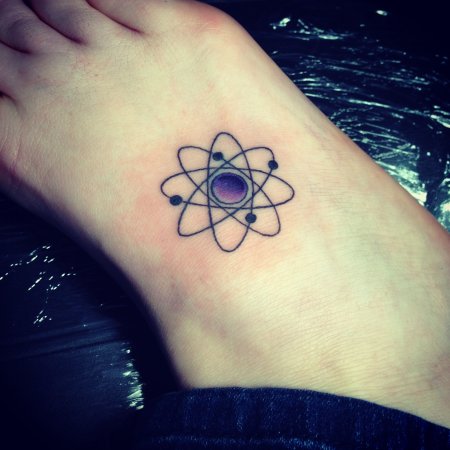 Мирный атом тату