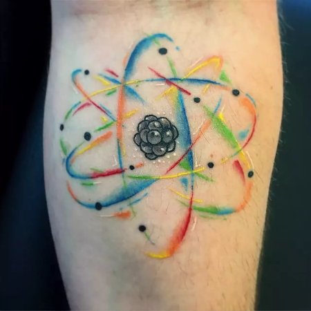 Атом тату акварель