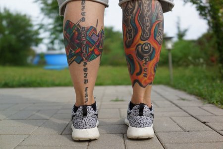 Тату на икре мужские