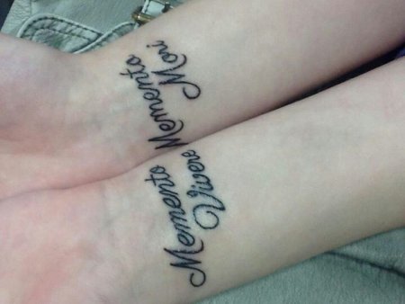 Татуировка Memento vivere