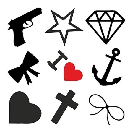 Тату бабочка легкая