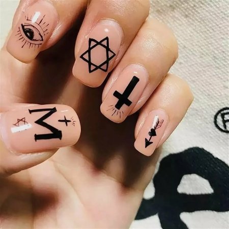 Маникюр для подростка