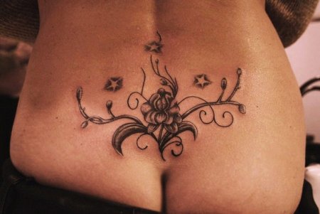 Красивые тату на копчике