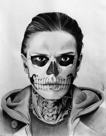 Узоры хной на лице