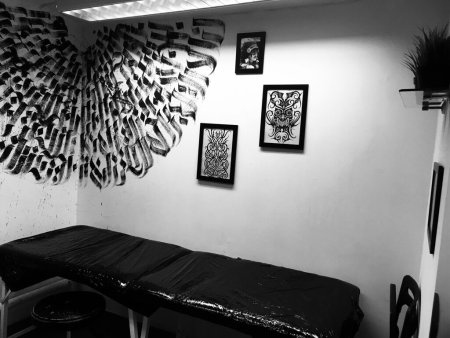 Тату салон интерьер