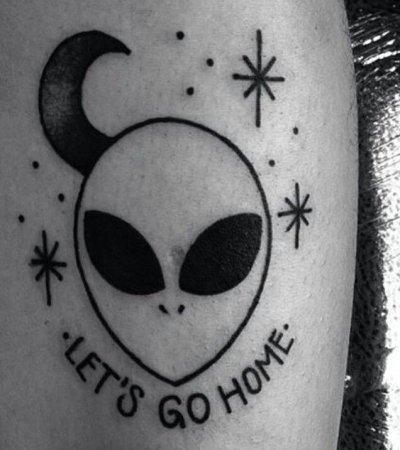 Голова инопланетянина тату