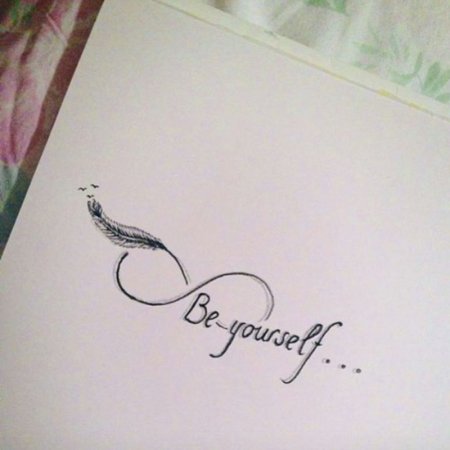 Be yourself тату эскиз