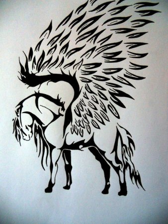 Тату лошадь черно белая