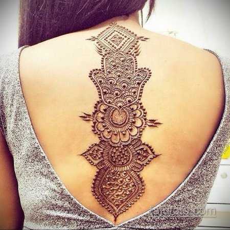 Тату хной на спине для девушек