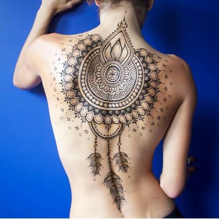 Мехенди Ловец снов на спине