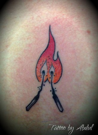 Тату горящая спичка