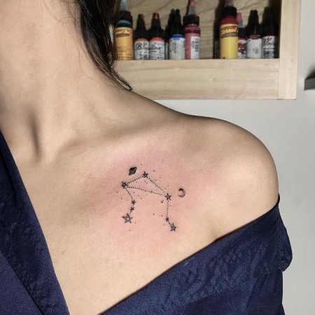 Созвездие весы тату