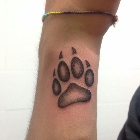 Волчья лапа тату