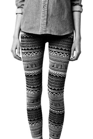 Мода белые легинсы с узором