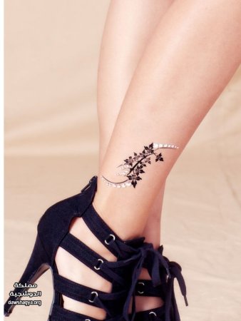 Тату на лодыжке для девушек