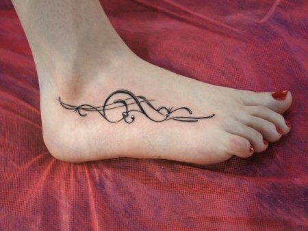 Тату на стопе узоры