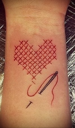 Тату гелевой ручкой