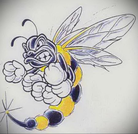 Тату злая пчела