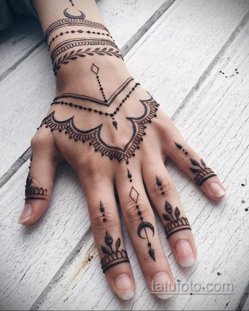 Хна на руке