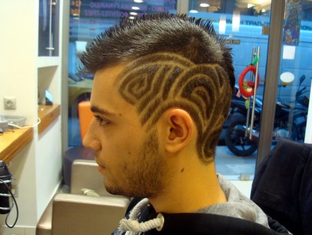 Стрижка с узорами с укладкой мужская